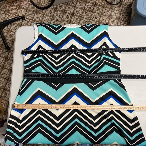 STUDIO ONE Women’s Geometric Design Dress Size 22W Blue Black & Ivory - Picture 5 of 12